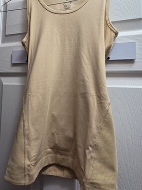 Women's Sleeveless Tank Top - Cream